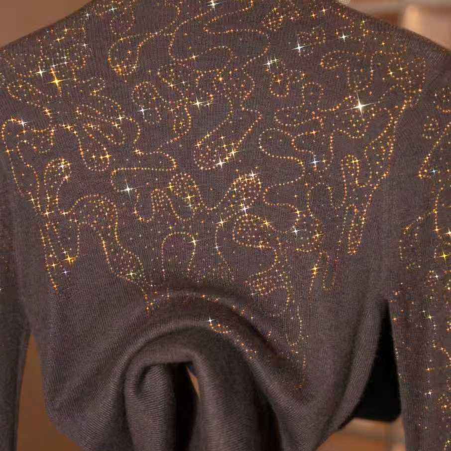 2025新款百搭烫钻重工镶钻气质时尚打底衫GD1088