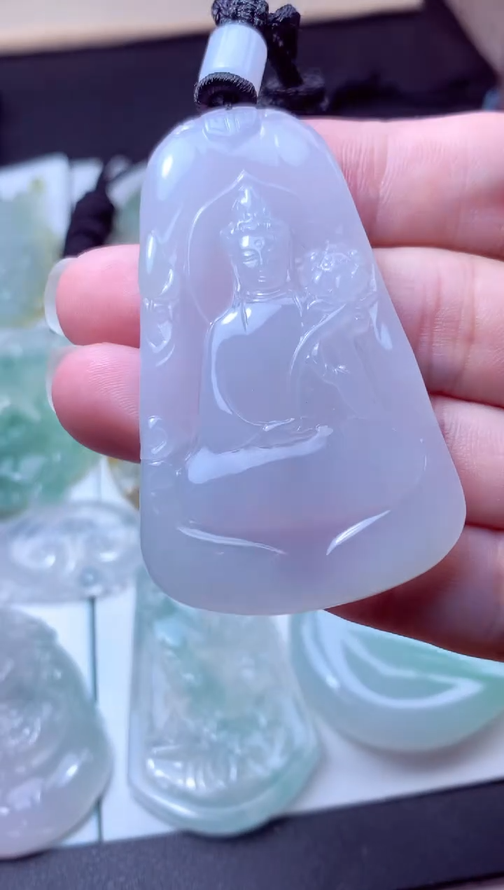 颈饰未镶嵌翡翠天然A货翡翠