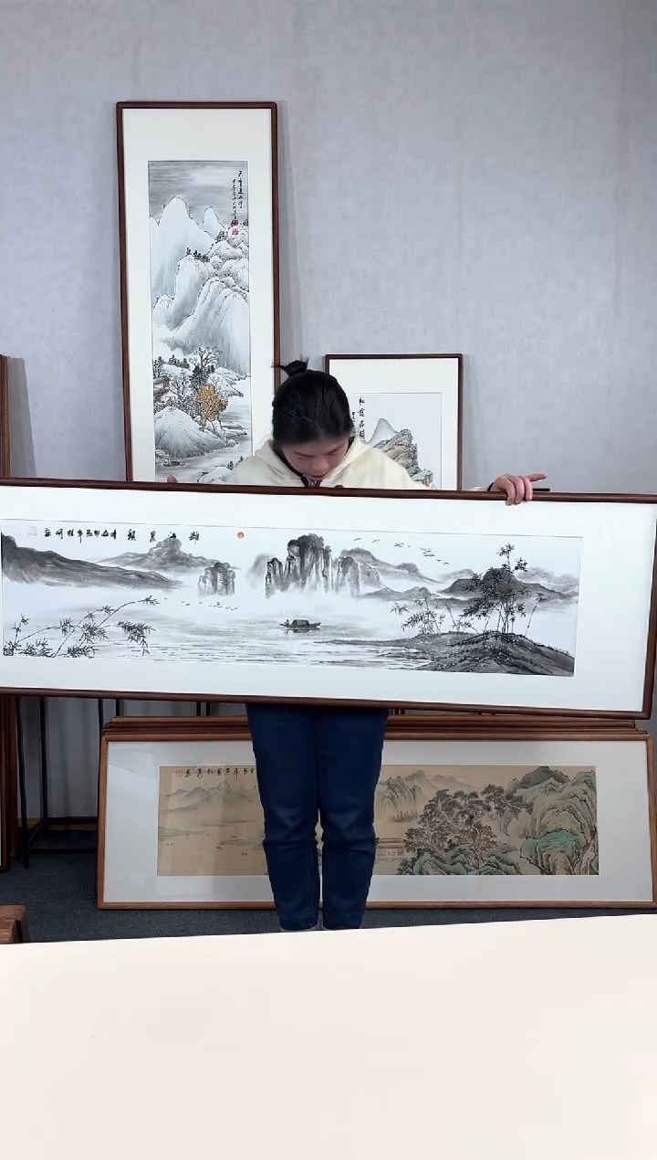 【闪购商品】国画手绘*漓江晨韵*52*172cm实木框