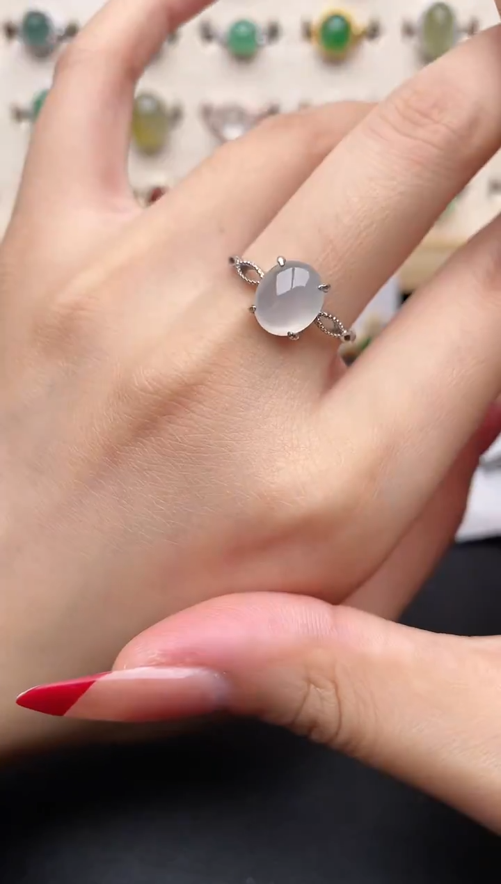 【闪购商品】翡翠戒指银S925镶嵌一物一证一礼盒