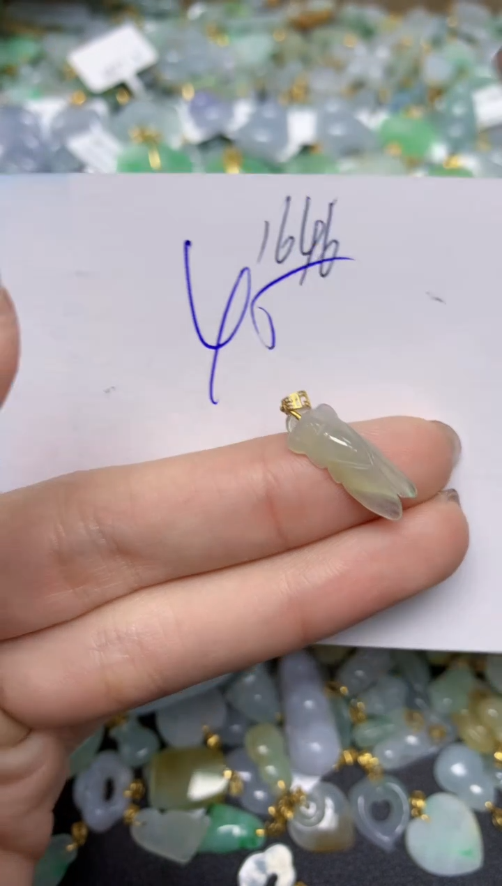 【闪购商品】翡翠颈饰18K金镶嵌天然翡翠A货