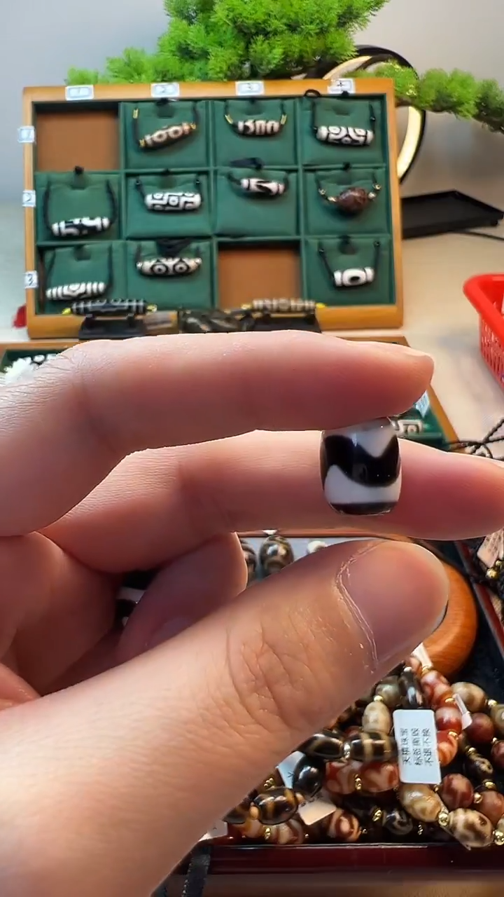 玛瑙/玉髓（覆膜）颈饰未镶嵌95（微瑕随机发货）