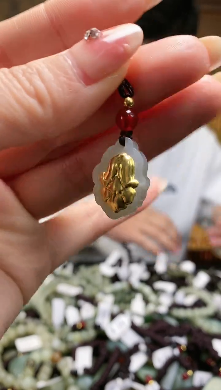 【闪购商品】和田玉颈饰未镶嵌多样性发货，拍一发一