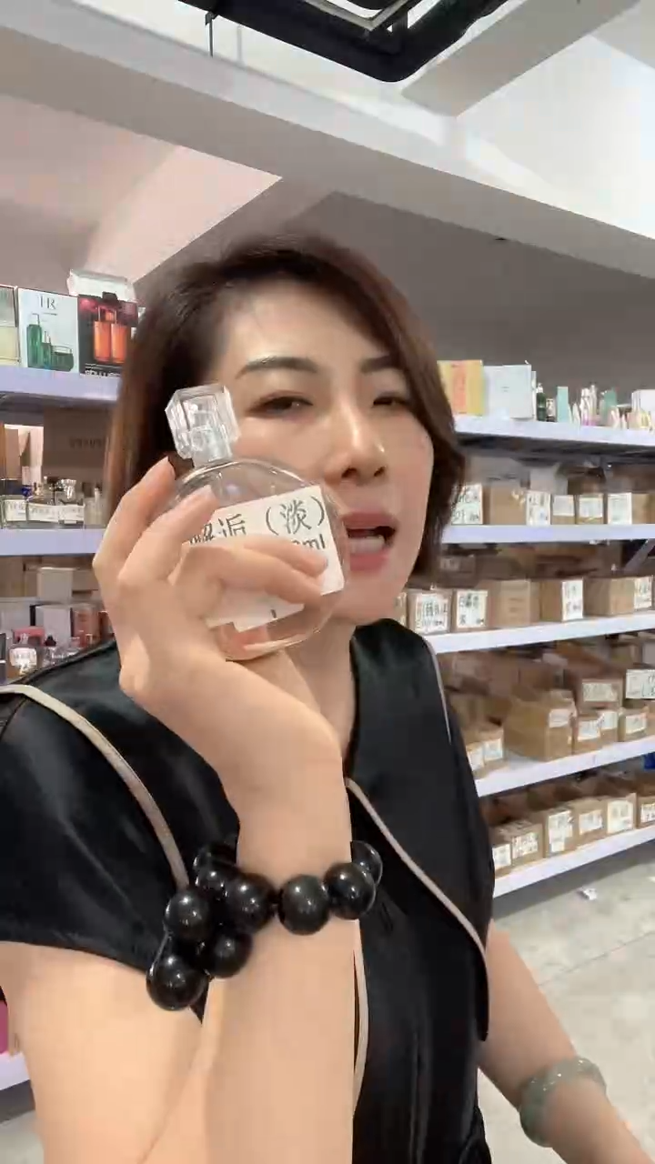 茶周边摆件手拿摆件黄邂淡