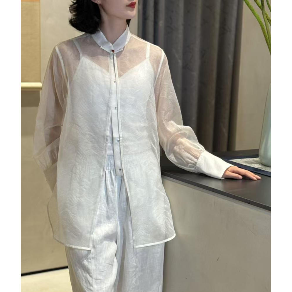 九畹花<一半唯美一半优雅>欧根纱衬衣