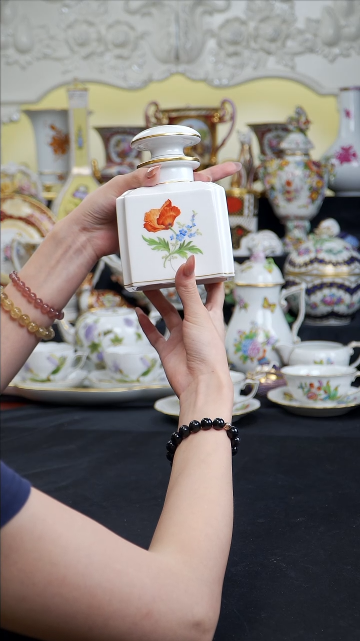 骨瓷婷婷中古瓷器如图所示117