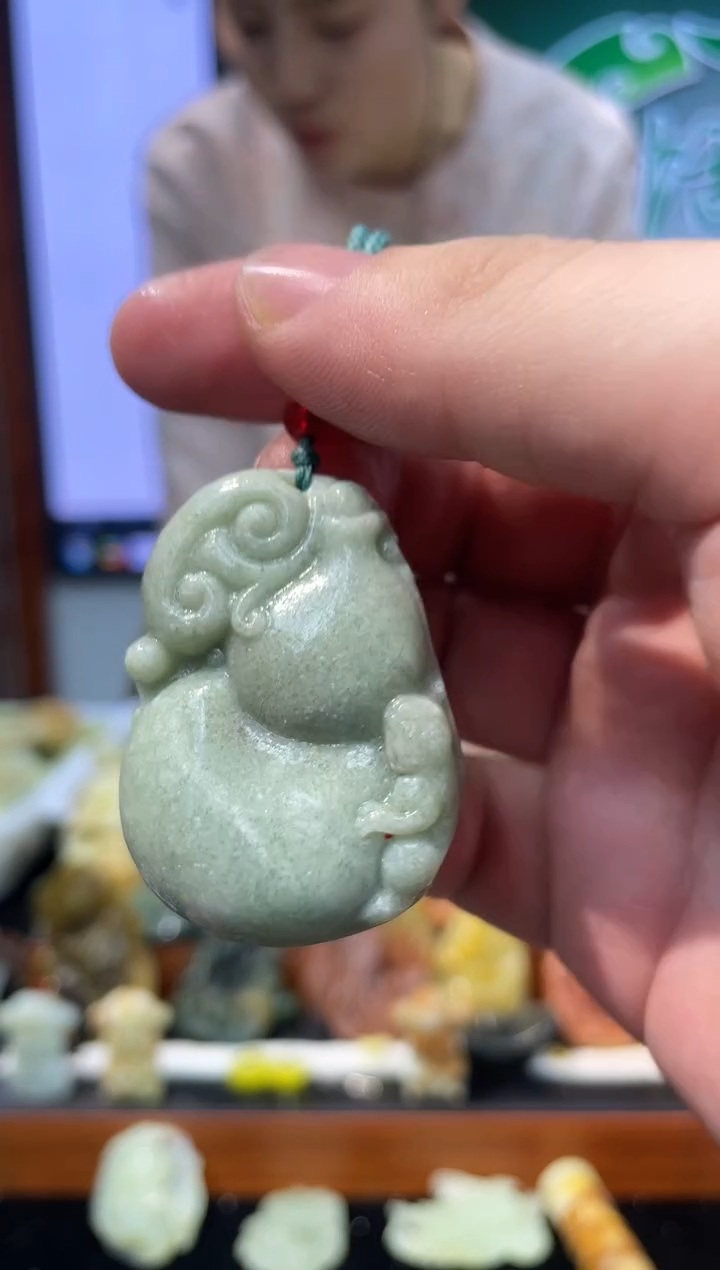【闪购商品】岫玉吊坠未镶嵌·
