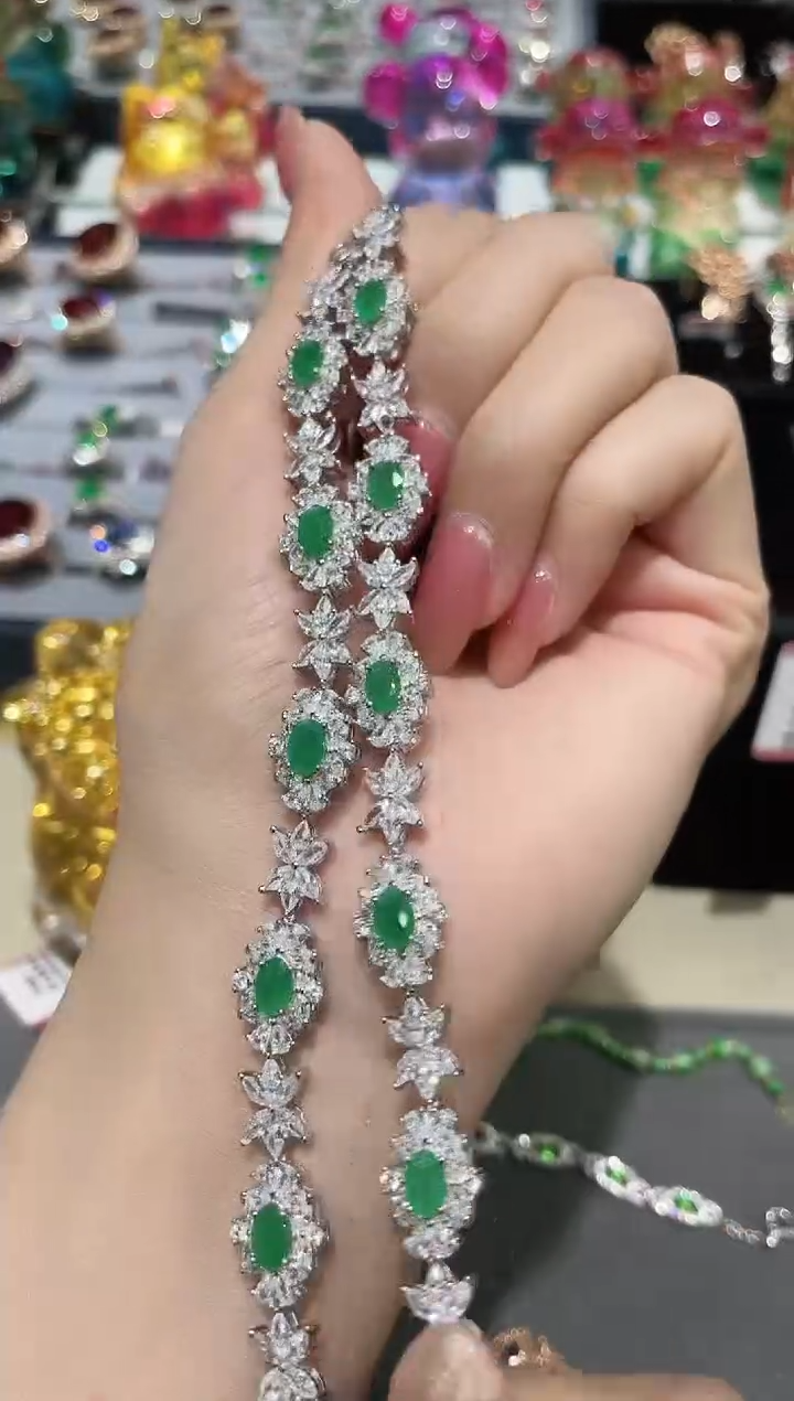 手链银S925镶嵌祖母绿手链  多样性发其一
