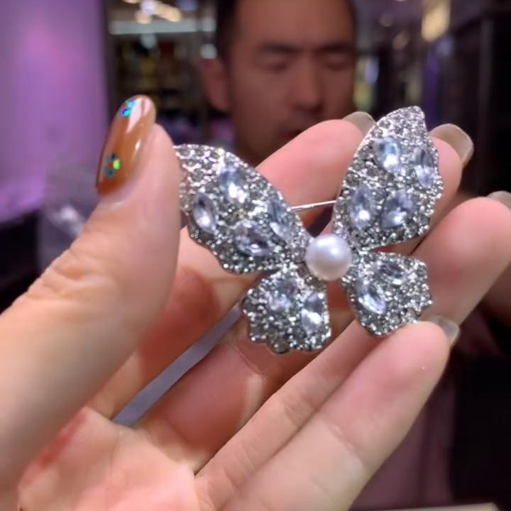 【逍遥】珍珠无核蝴蝶胸针*832/DW1298/多样性发/1件