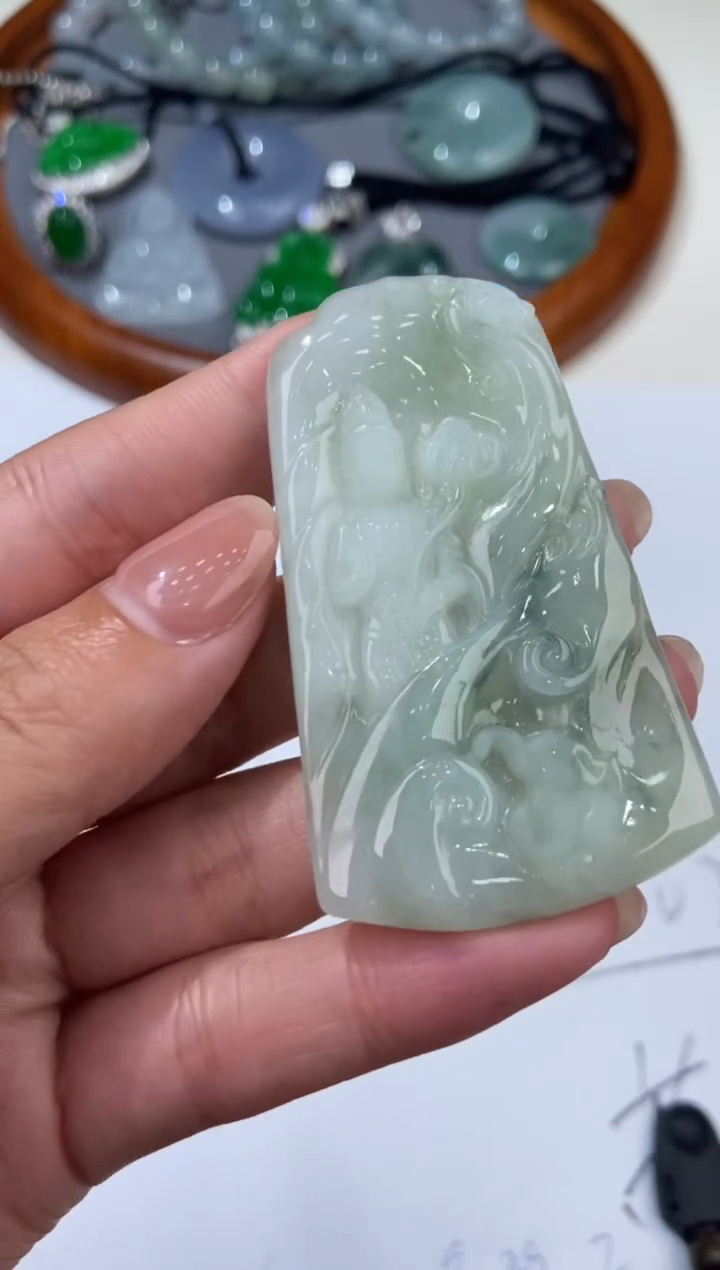 【闪购商品】翡翠未镶嵌挂件2202611  