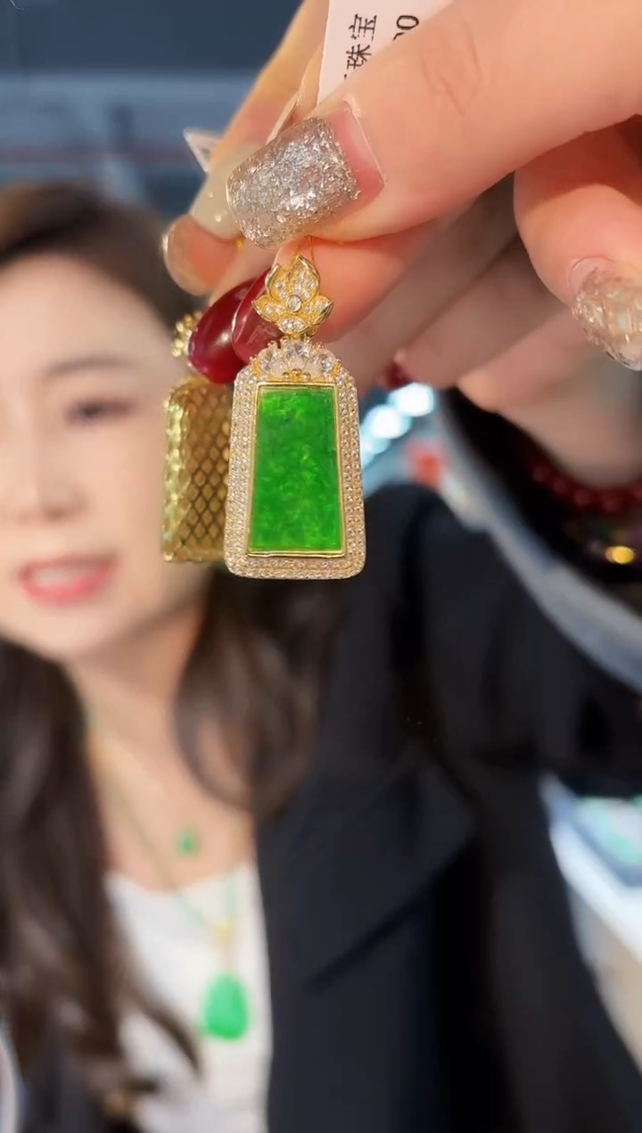 【闪购商品】翡翠颈饰银S925镶嵌缅料A货/支持复检/一件