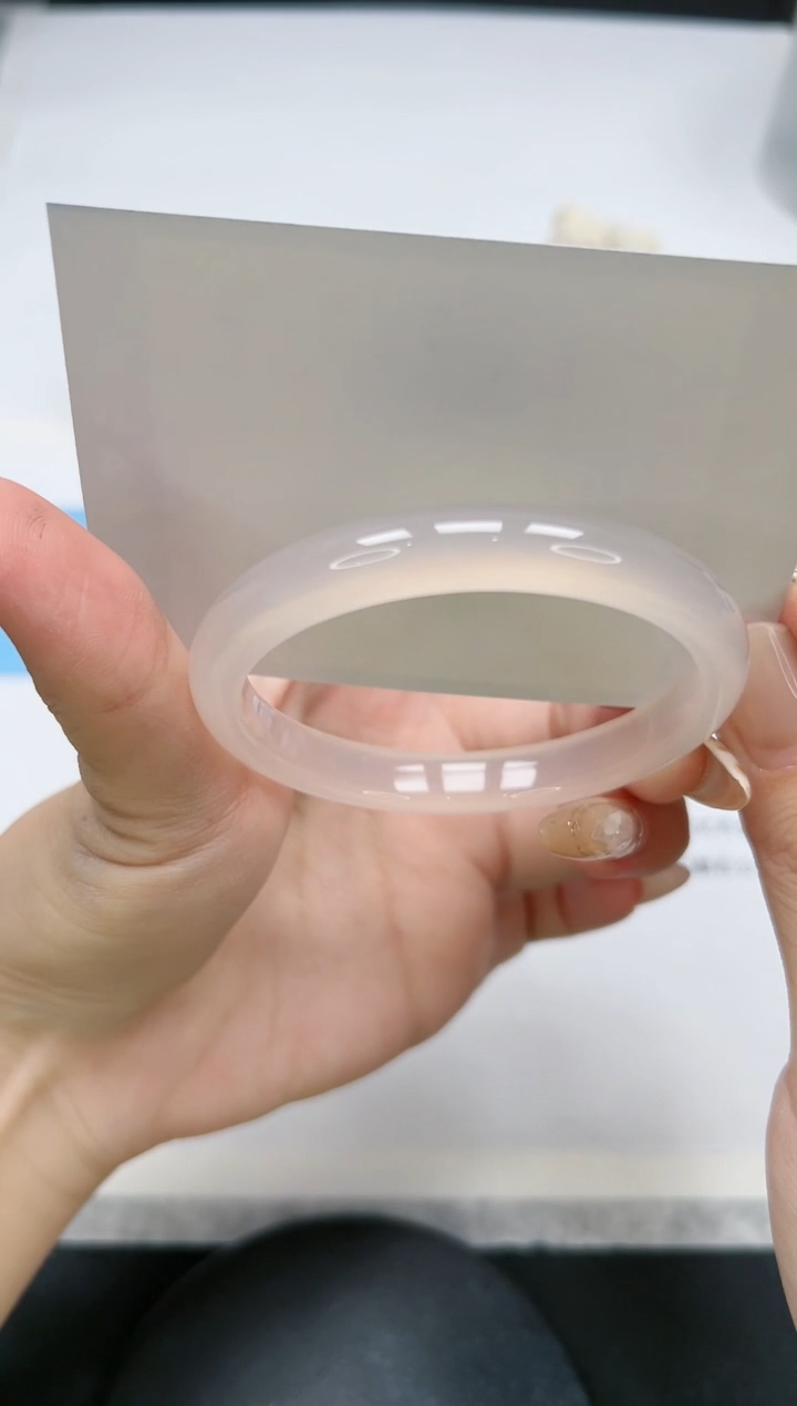 【闪购商品】玛瑙/玉髓手镯未镶嵌270/55.6荔枝