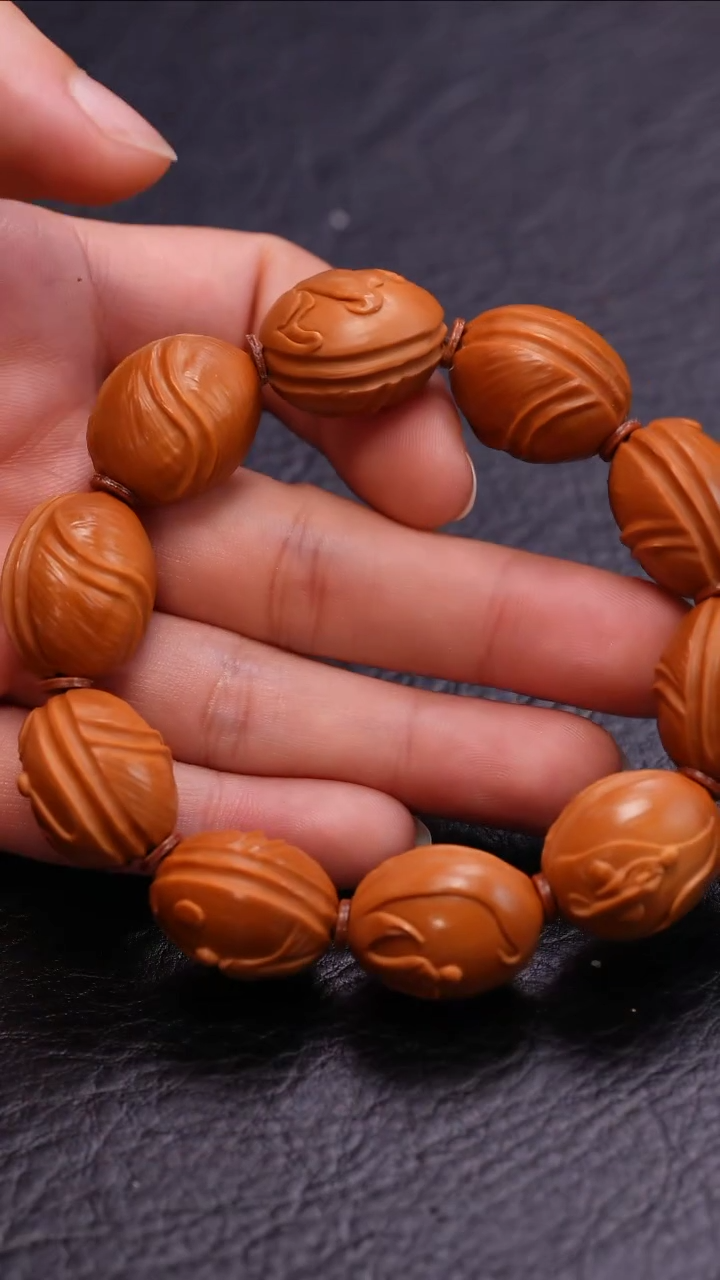 【闪购商品】橄榄核吊坠橄榄核