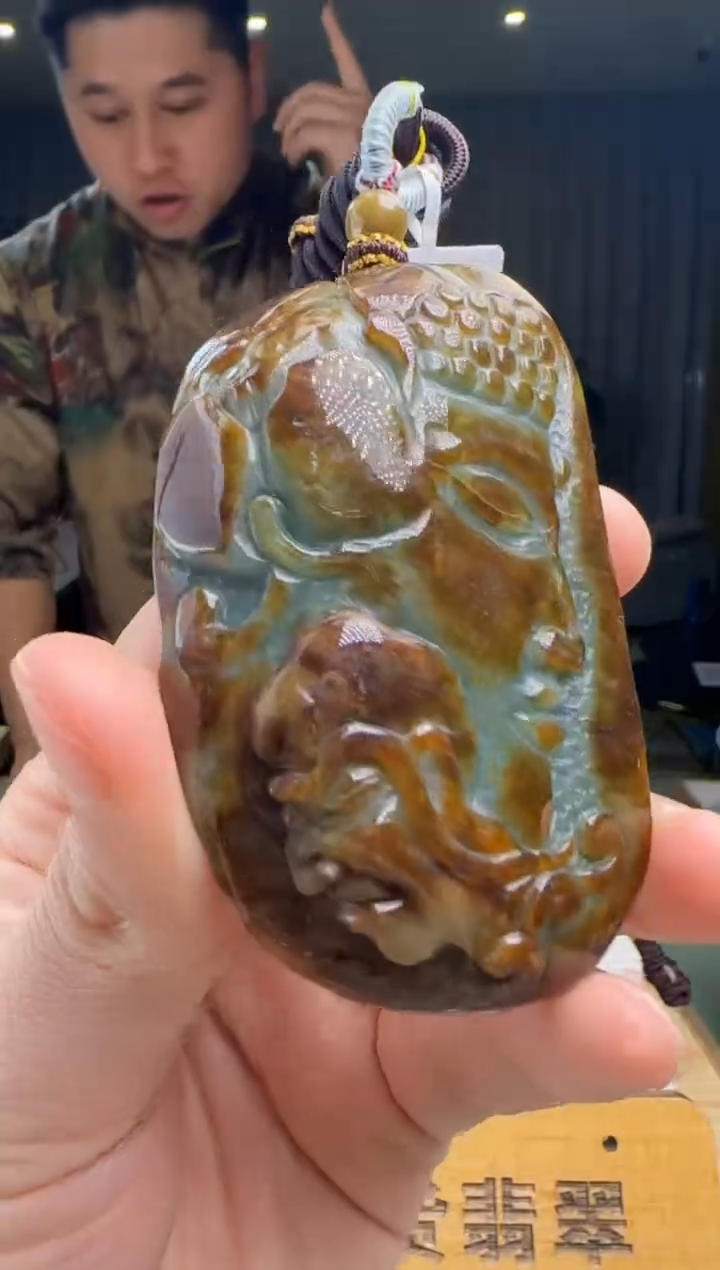 【闪购商品】翡翠颈饰未镶嵌DY@@960Q3J09416