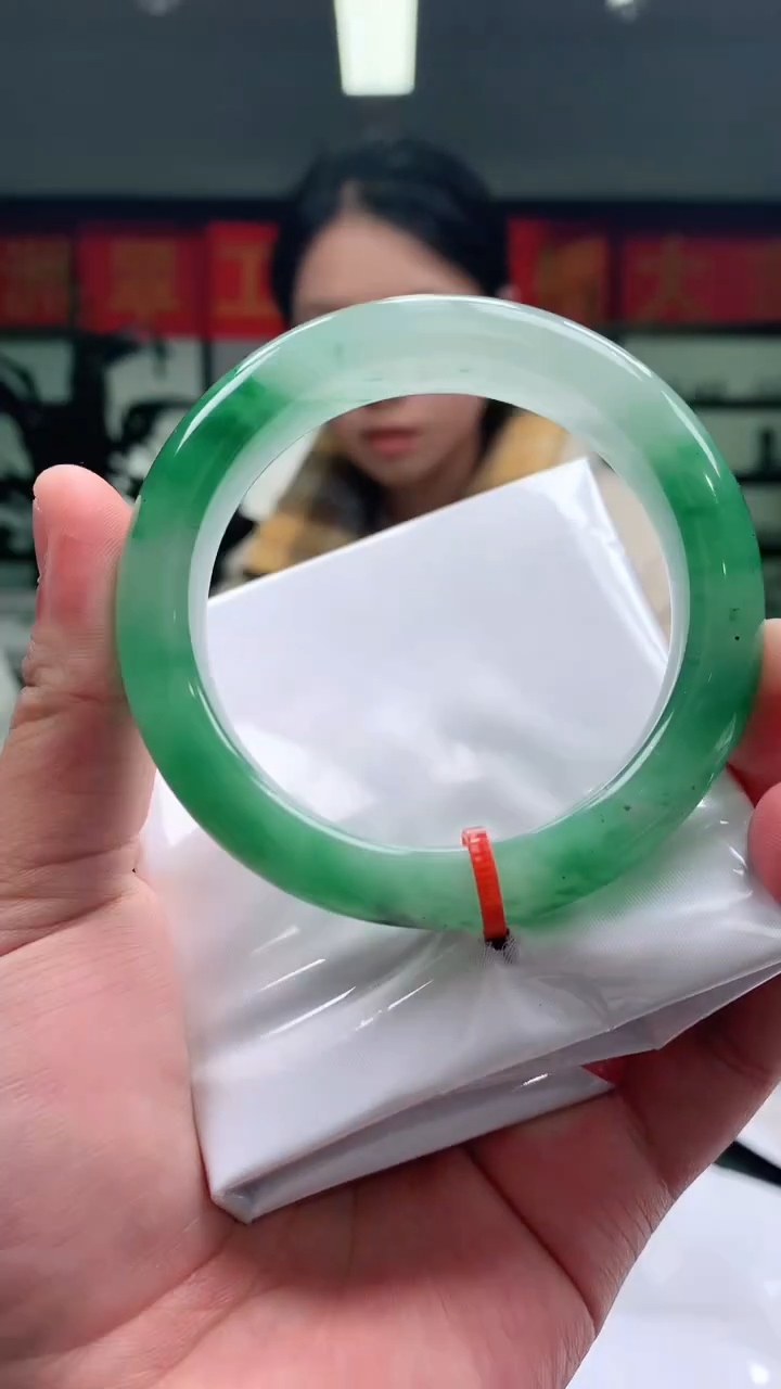 【闪购商品】石英质玉手镯未镶嵌手镯