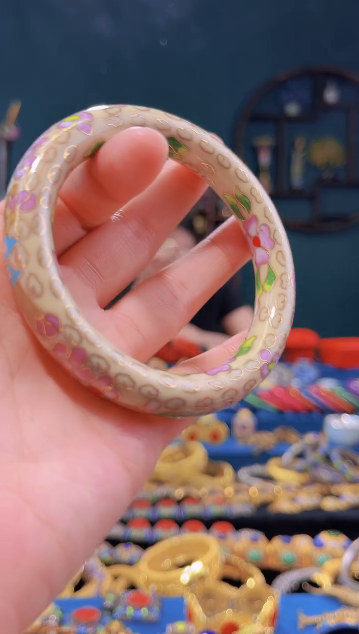 【闪购商品】非遗景泰蓝手镯粗 米色