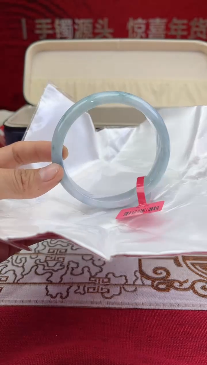 【闪购商品】翡翠手镯未镶嵌13翡翠手镯