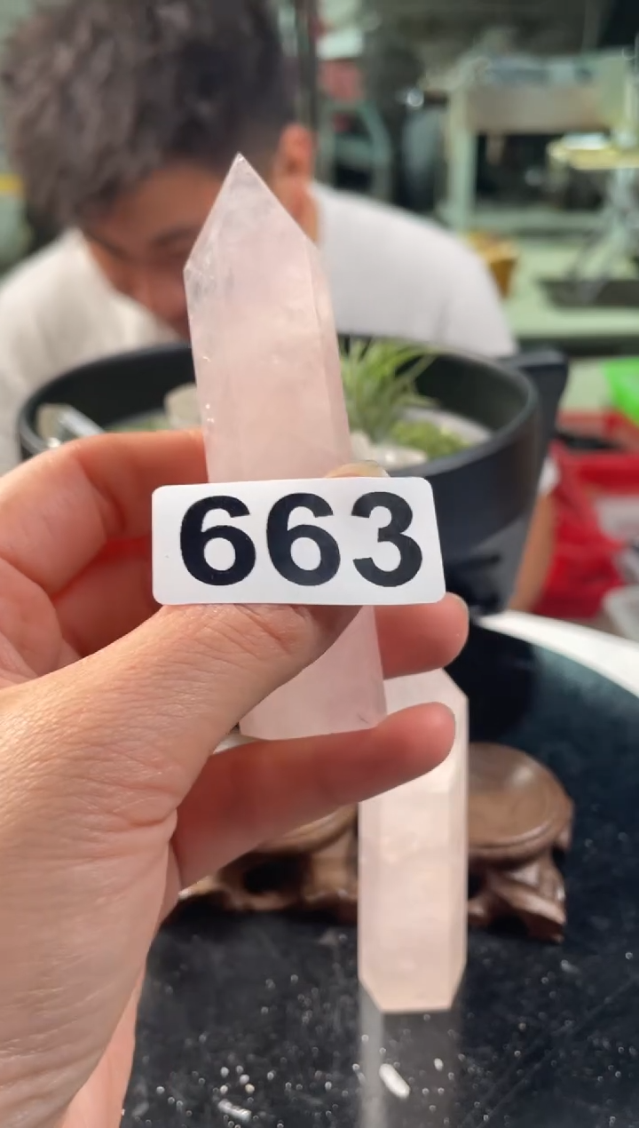 未镶嵌水晶大型摆件（非配饰）粉水晶柱子663 