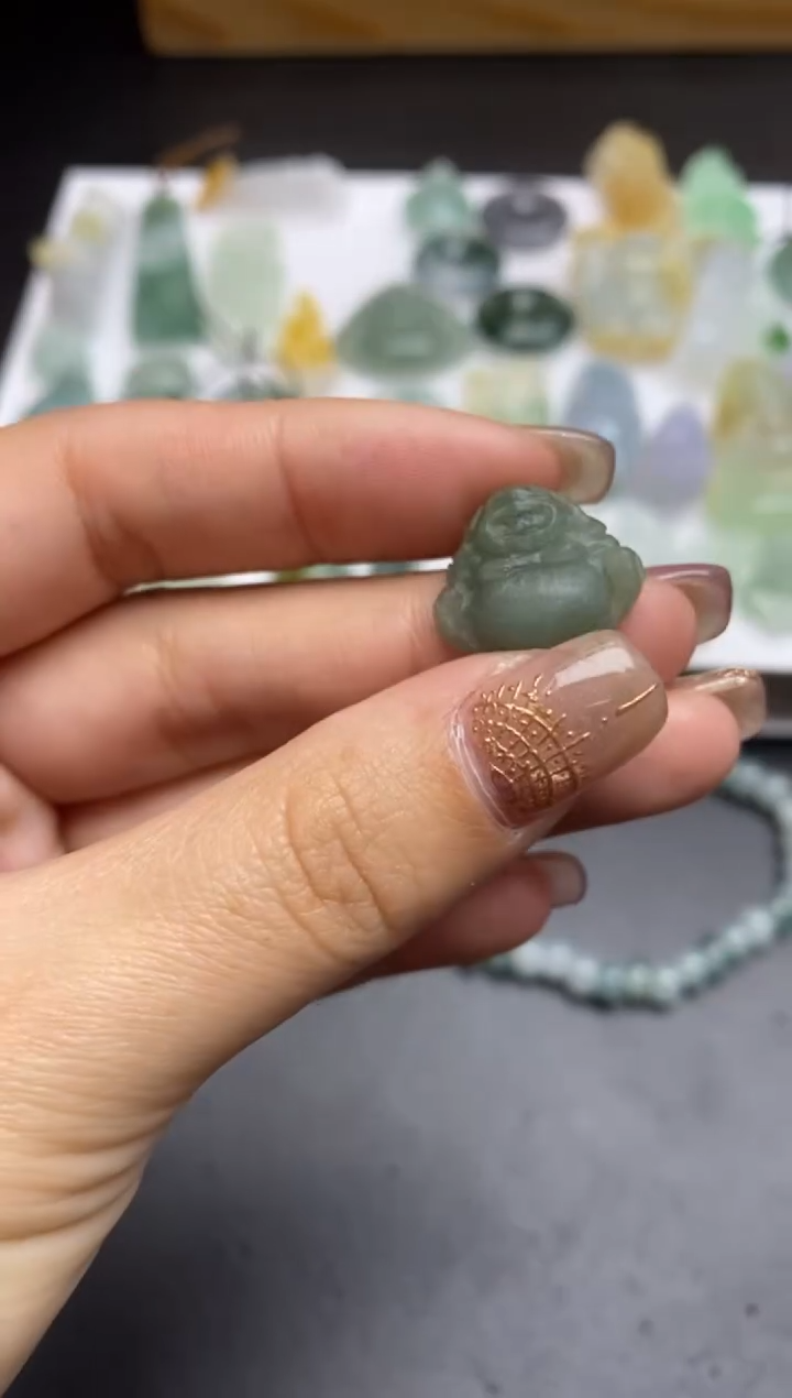 【闪购商品】定制翡翠未镶嵌翡翠毛货~