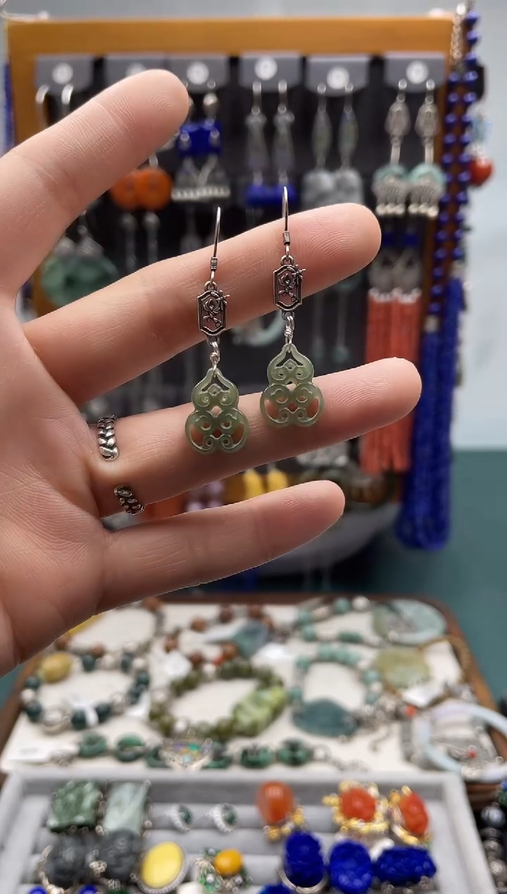 【闪购商品】和田玉耳饰银S925镶嵌饰品