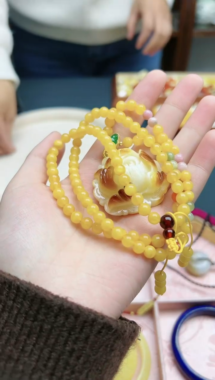 【闪购商品】蜜蜡裸石未镶嵌蜜蜡牡丹吊坠*1 DY