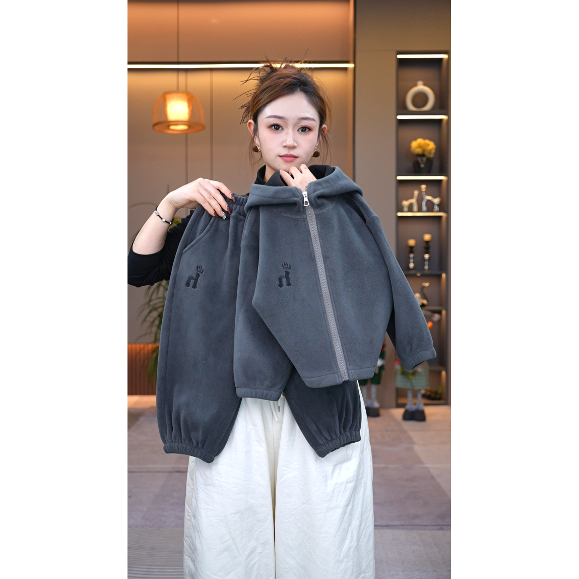 冬季新款亲子加绒加厚儿童秋冬保暖套装韩版男童女童奥利绒两件套