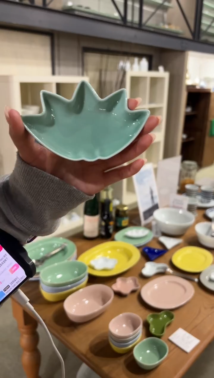 玻璃纸微微瑕7.5 × 12 × 2 cm7.5 × 12 × 2 cm7.5 × 12 × 2 cm