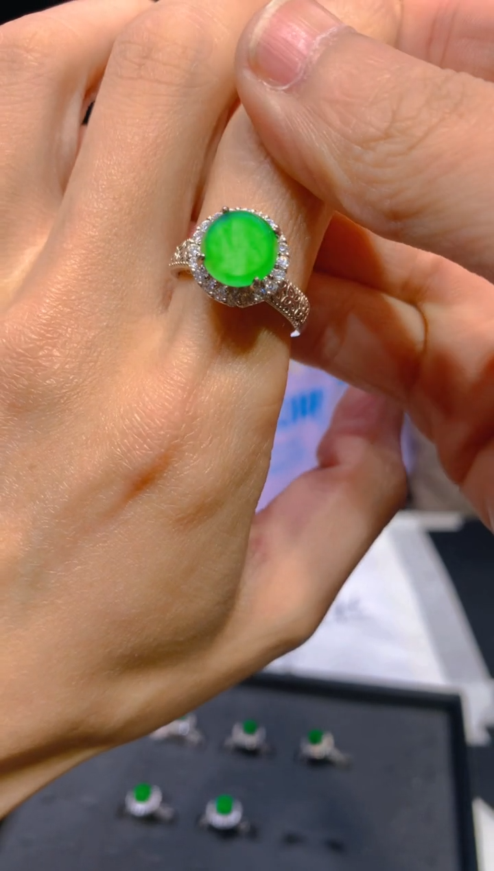 【闪购商品】定制翡翠未镶嵌65定制翡翠.多样性发货-发其一