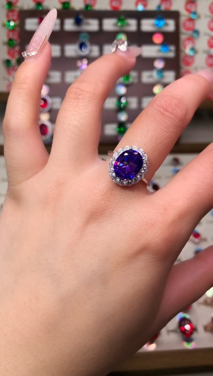 无925银典藏 轻奢 帝王紫紫色系9*11戴妃银托戒指