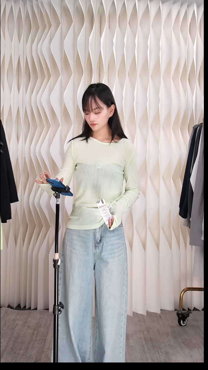 圆领简约针织衫均码