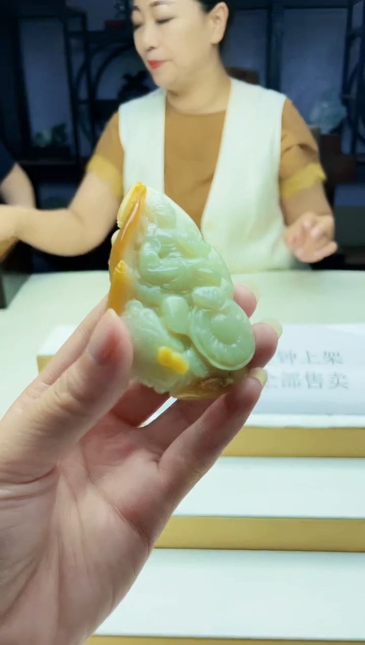 定制翡翠未镶嵌毛货08040328