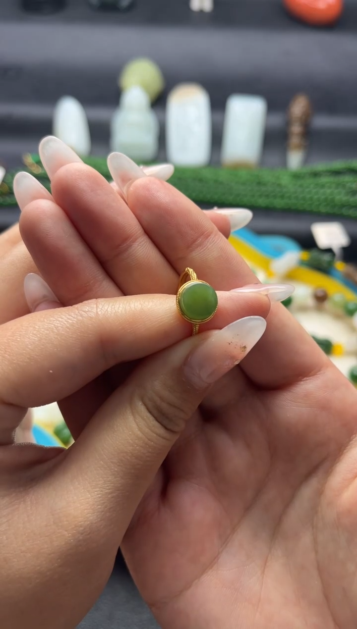 银S925镶嵌戒指和田玉碧玉戒指