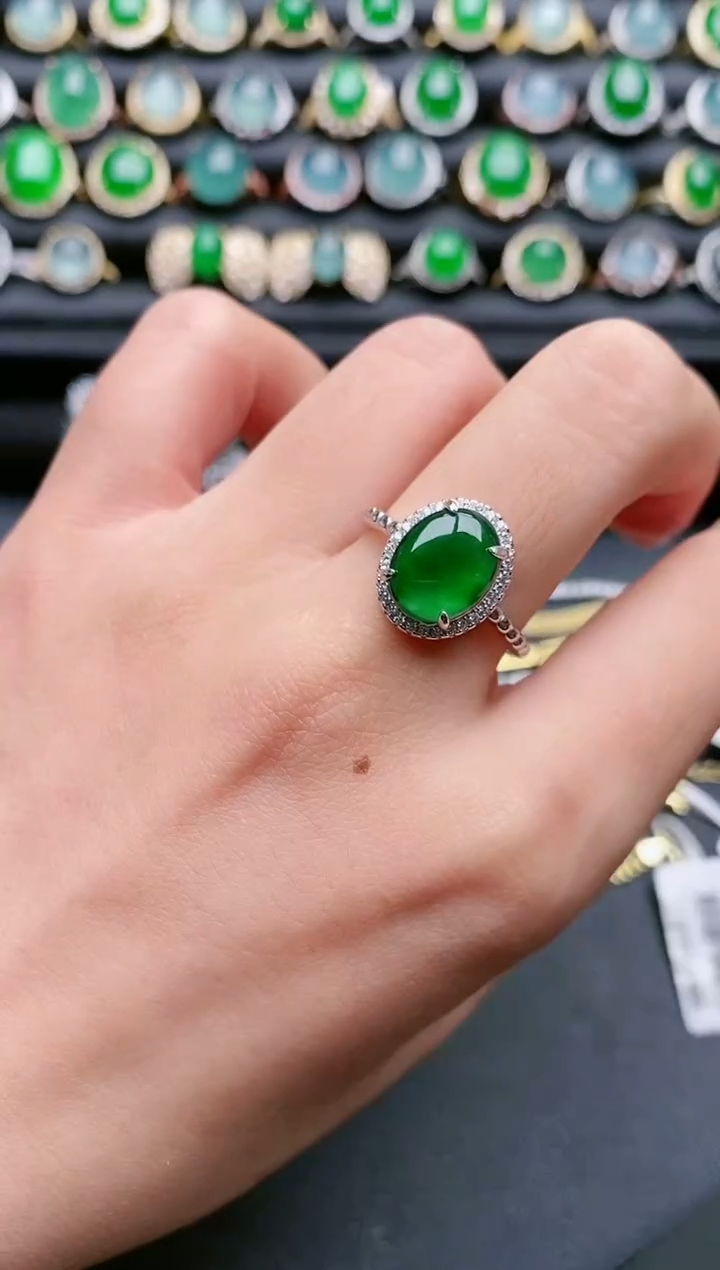 【闪购商品】翡翠戒指银S925镶嵌111111