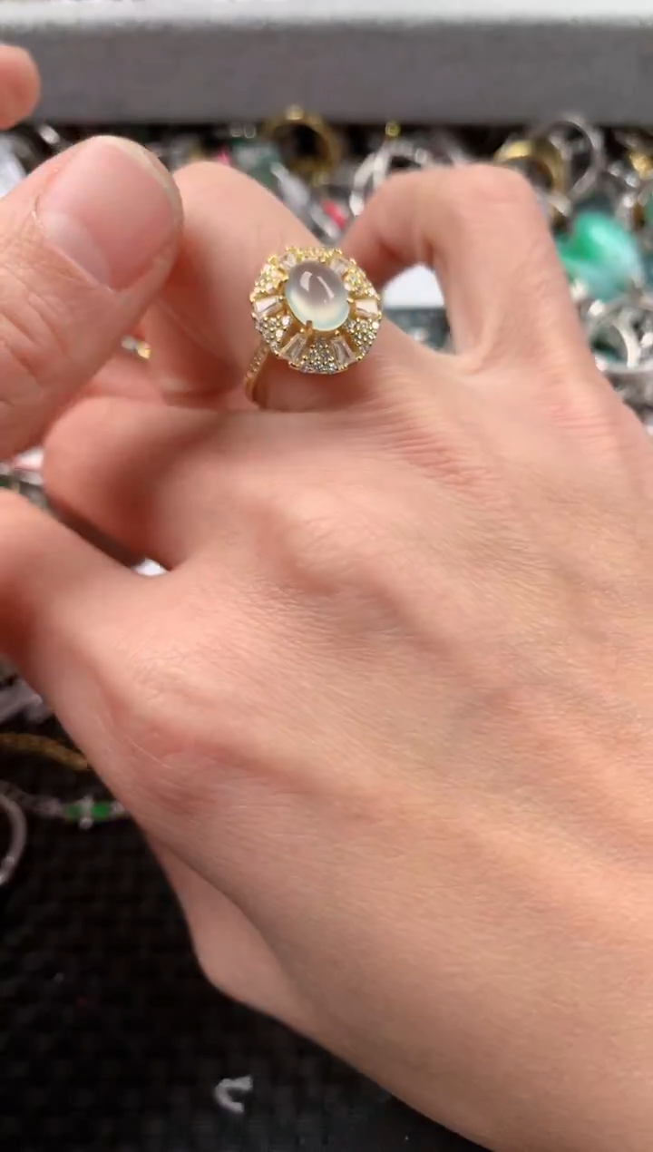 银S925镶嵌戒指翡翠777      10