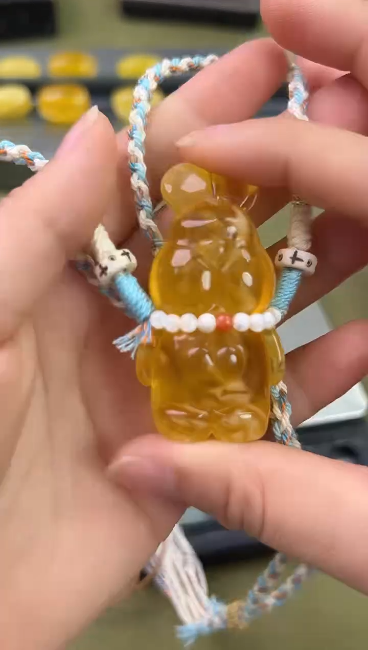 裸石琥珀未镶嵌琥珀蜜蜡吊坠