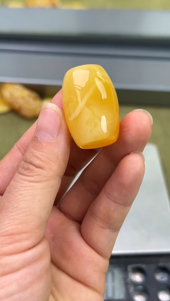 裸石琥珀未镶嵌琥珀蜜蜡吊坠