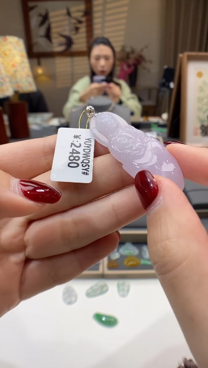 【闪购商品】翡翠颈饰18K金镶嵌观音