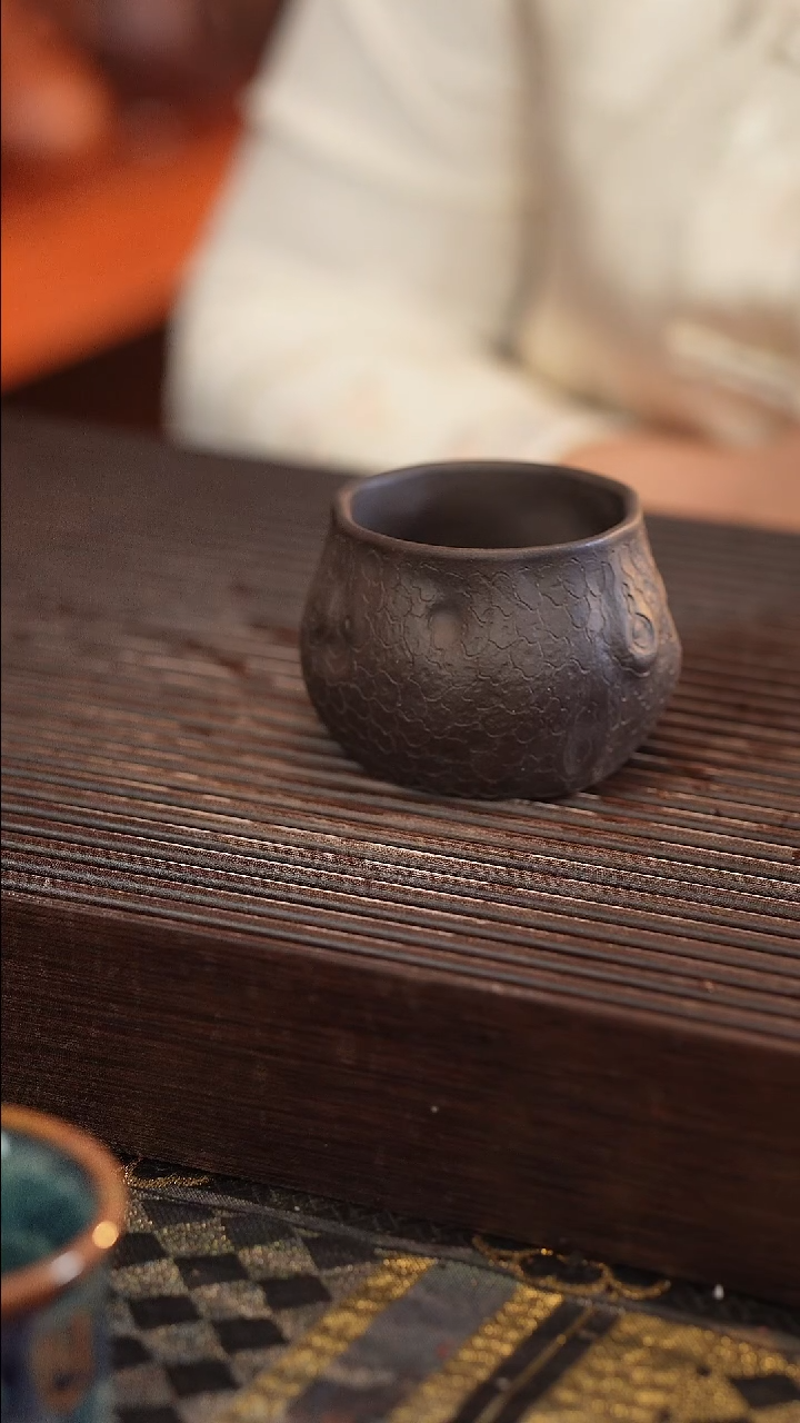 茶壶紫砂浮**語原矿手工制作