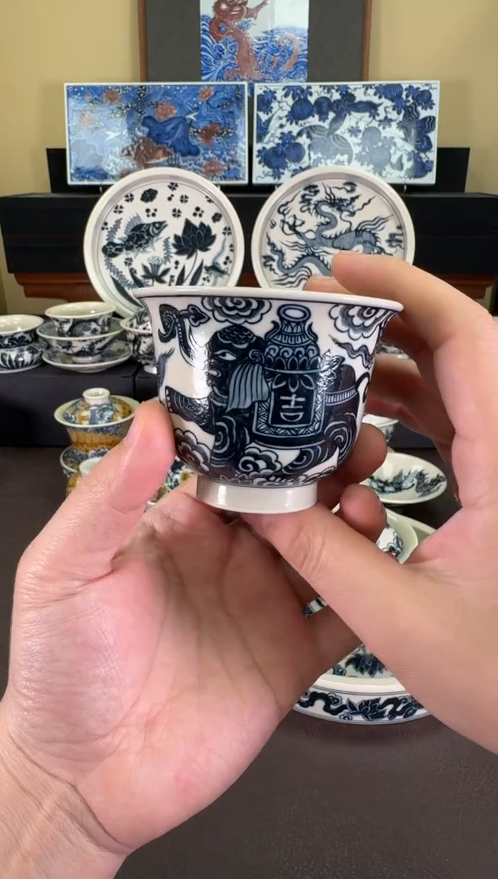 【闪购商品】二号釉大象纹铃铛杯