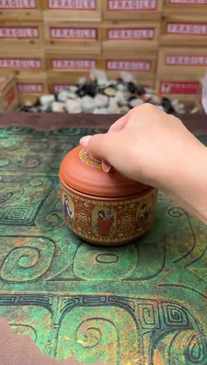 四大美人茶叶罐            