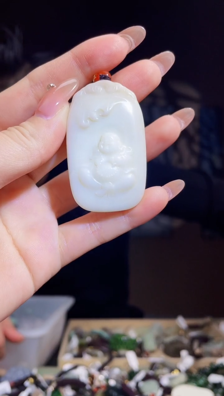 【闪购商品】和田玉颈饰未镶嵌拍一发一