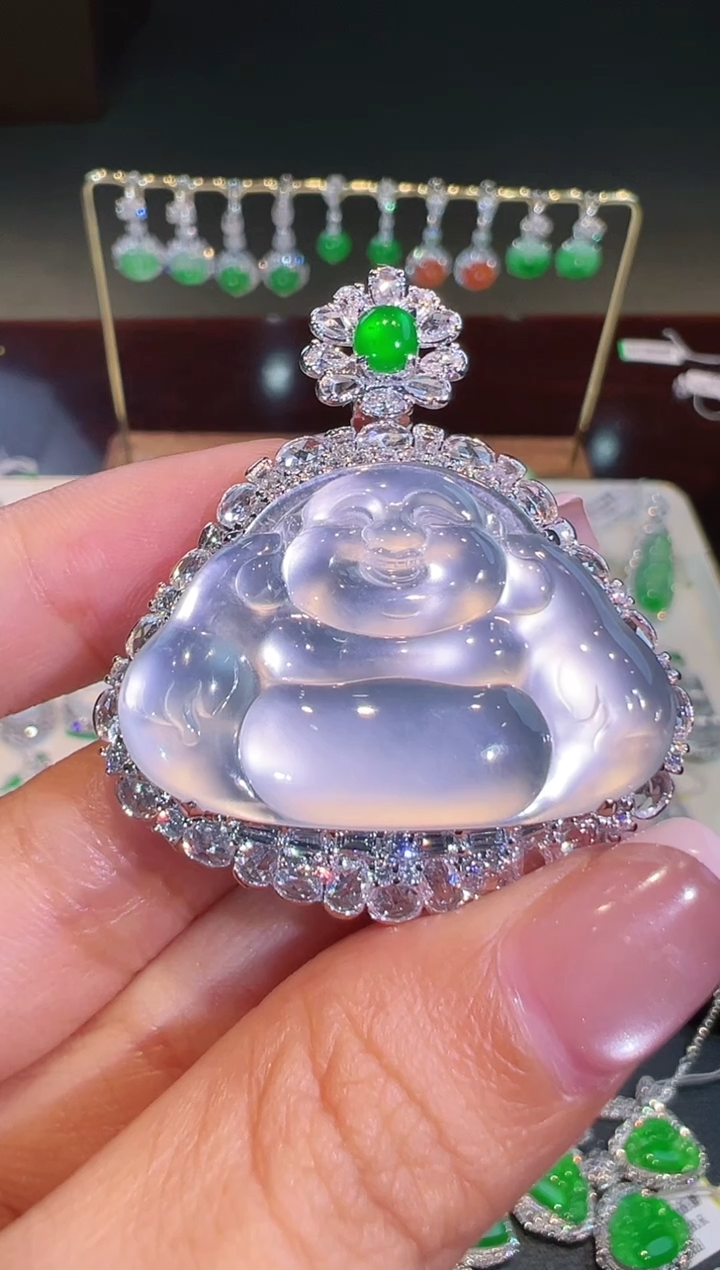 吊坠(不含链)18K金镶嵌翡翠翡翠