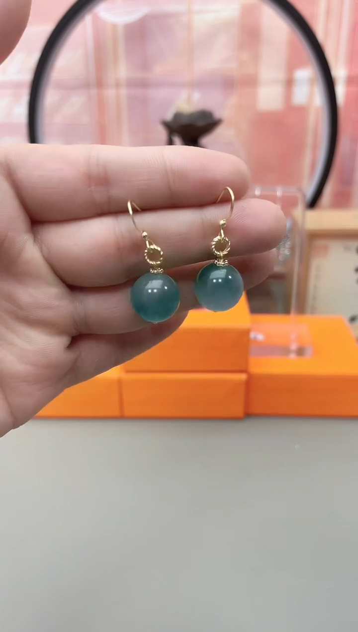 银S925镶嵌石英质玉（天山翠）耳坠m406