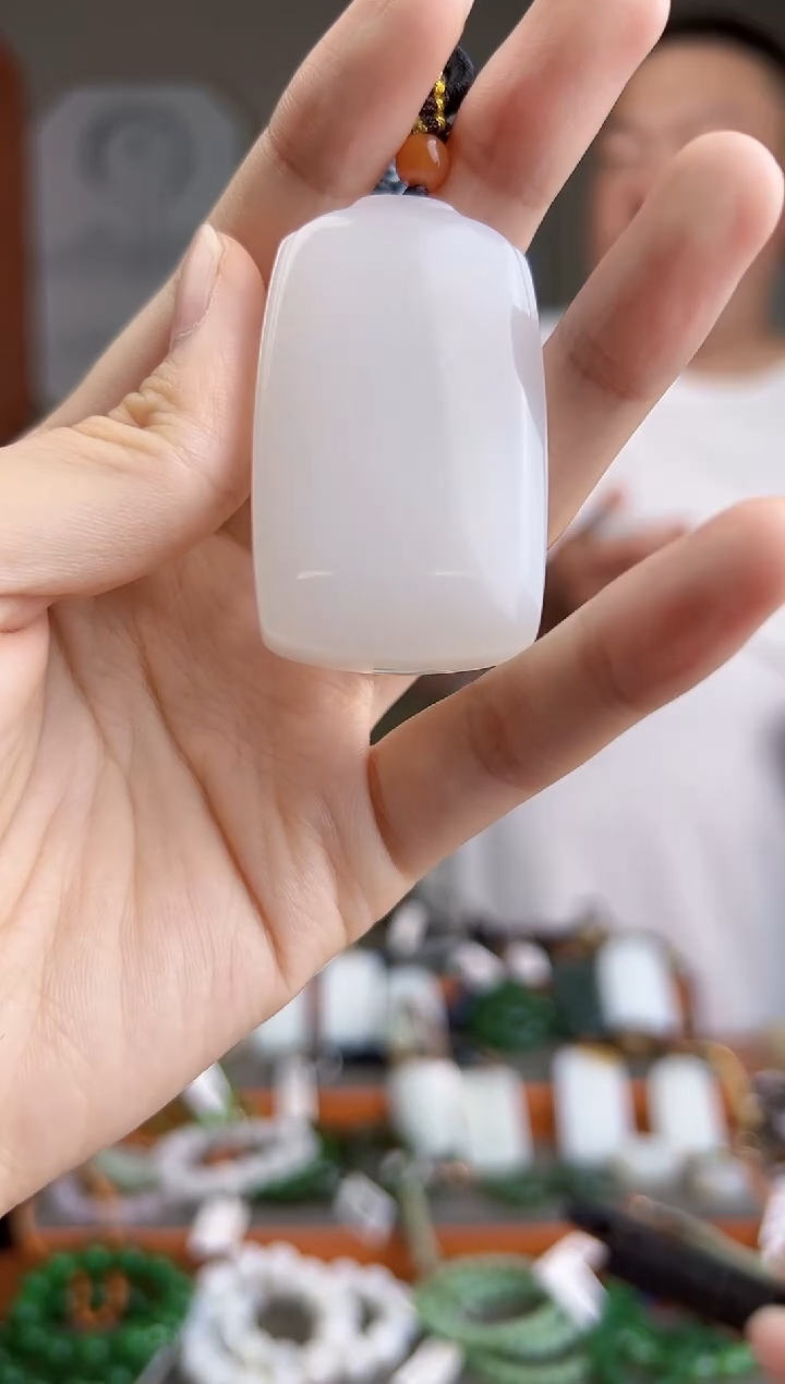 和田玉未镶嵌颈饰多样性发货 拍一单发一个