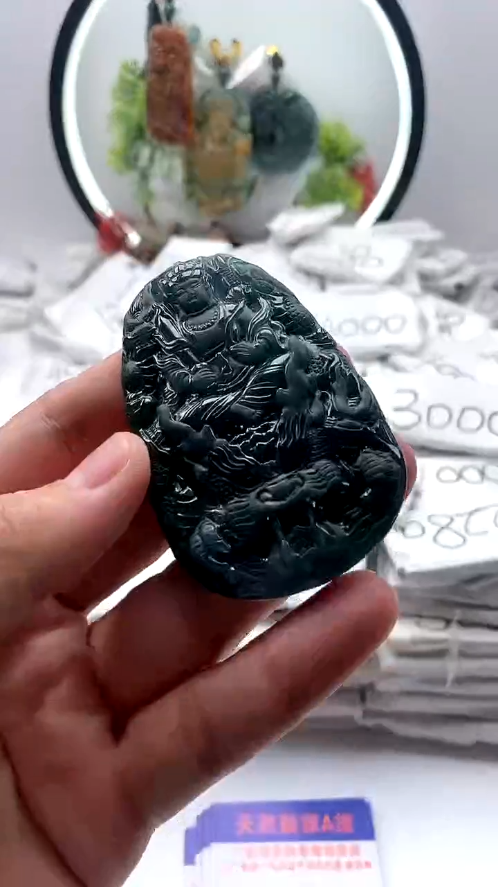 【闪购商品】翡翠颈饰未镶嵌虚空藏