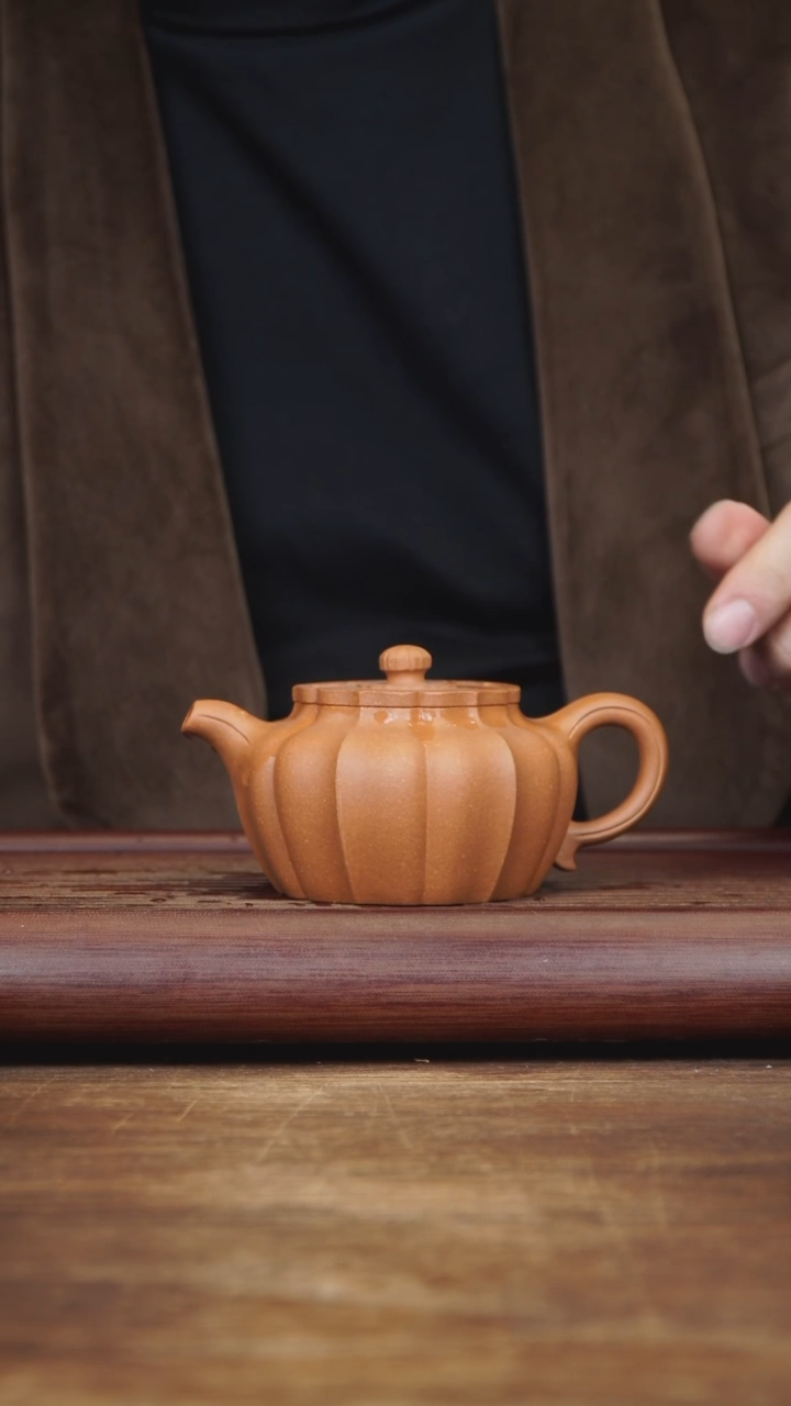 【闪购商品】紫砂茶壶250ml 高工作品 降坡泥