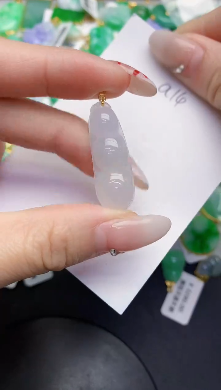 【闪购商品】翡翠颈饰18K金镶嵌000000000000