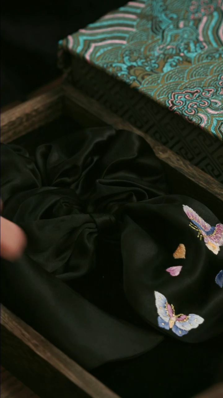 刺绣湘传礼纯手工发圈