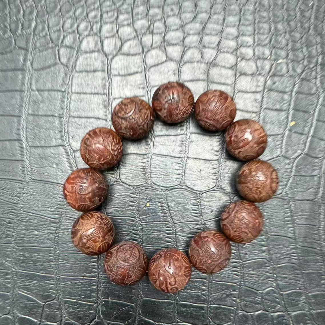 A274越南雕刻文玩手串20mm