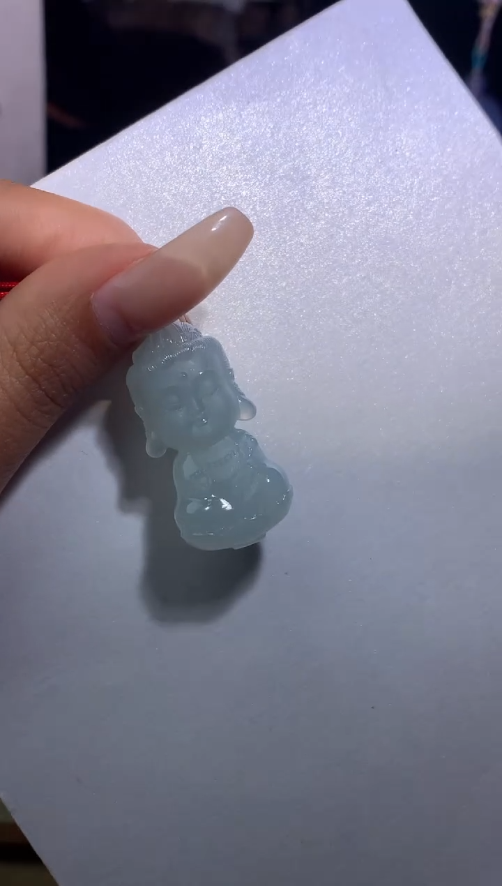 颈饰未镶嵌翡翠幽**梦观音宝宝佛